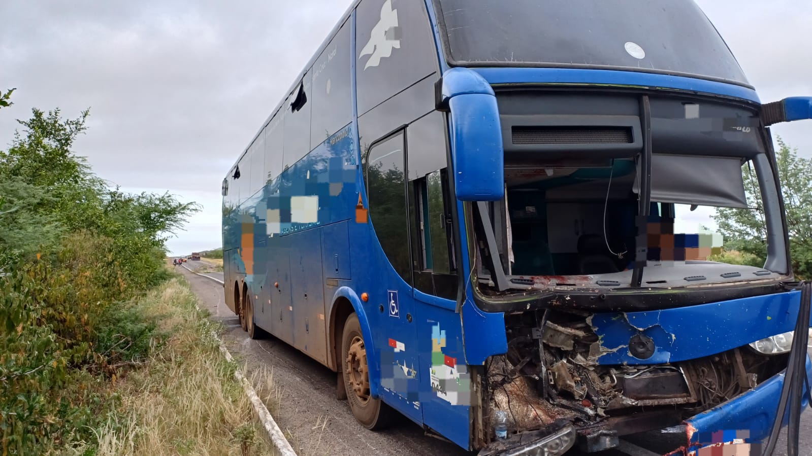 Acidente entre ônibus e moto deixa um morto e um ferido 1 Acidente entre ônibus e moto deixa um morto e um ferido - Foto: Divulgação/PRF
