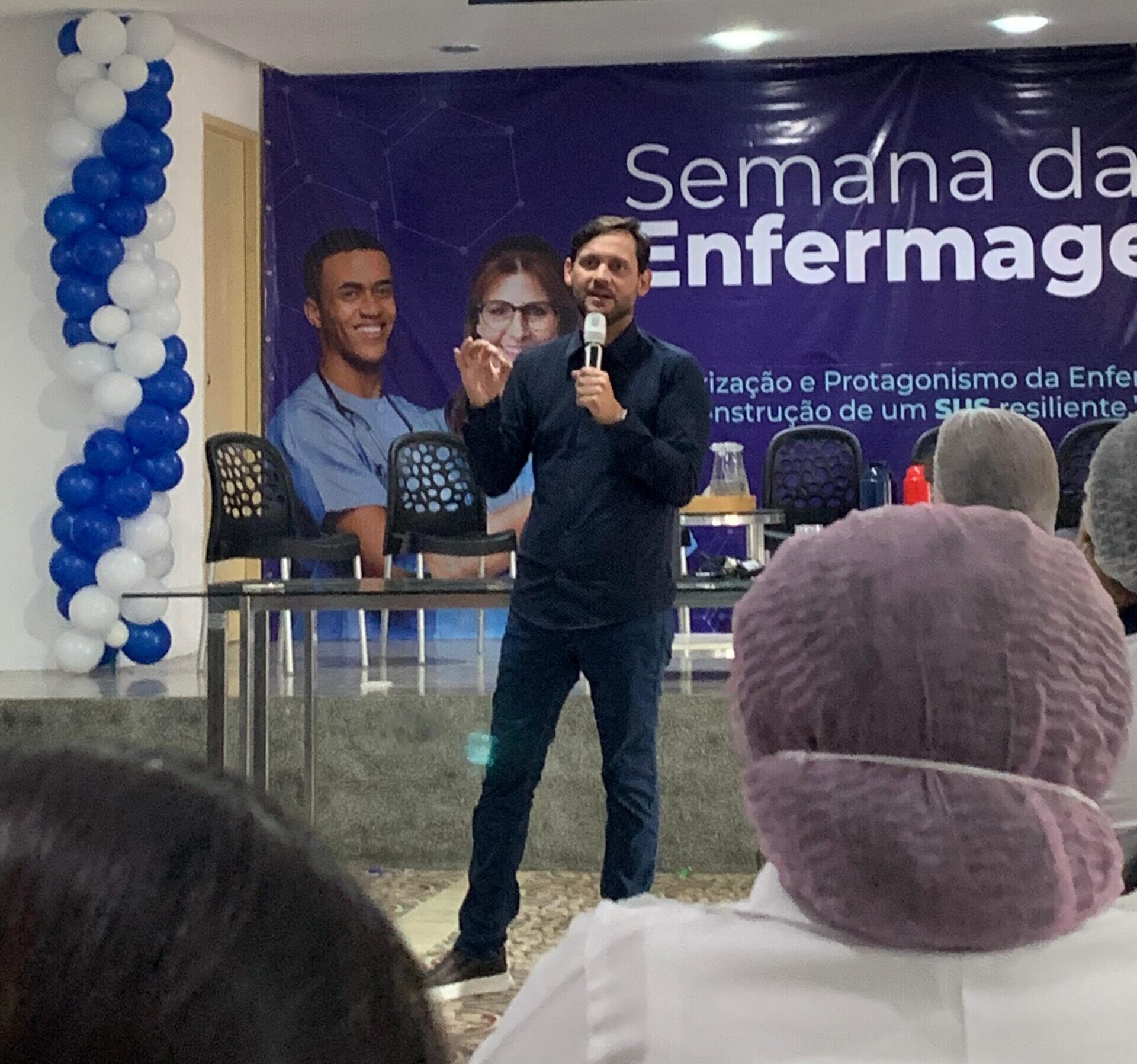 Deputado Gilmar Júnior participa de evento em ST e valoriza enfermagem