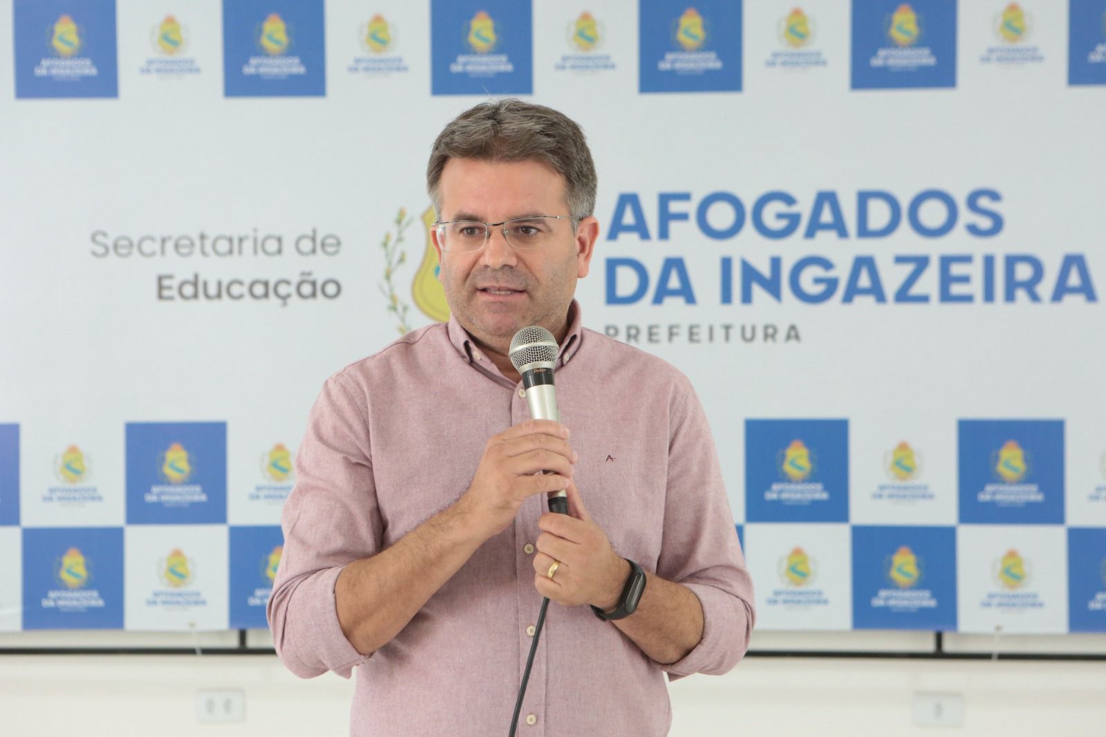 Afogados cria bolsa de estudos para alunos da zona rural 1 Afogados cria bolsa de estudos para alunos da zona rural - Foto: Reprodução