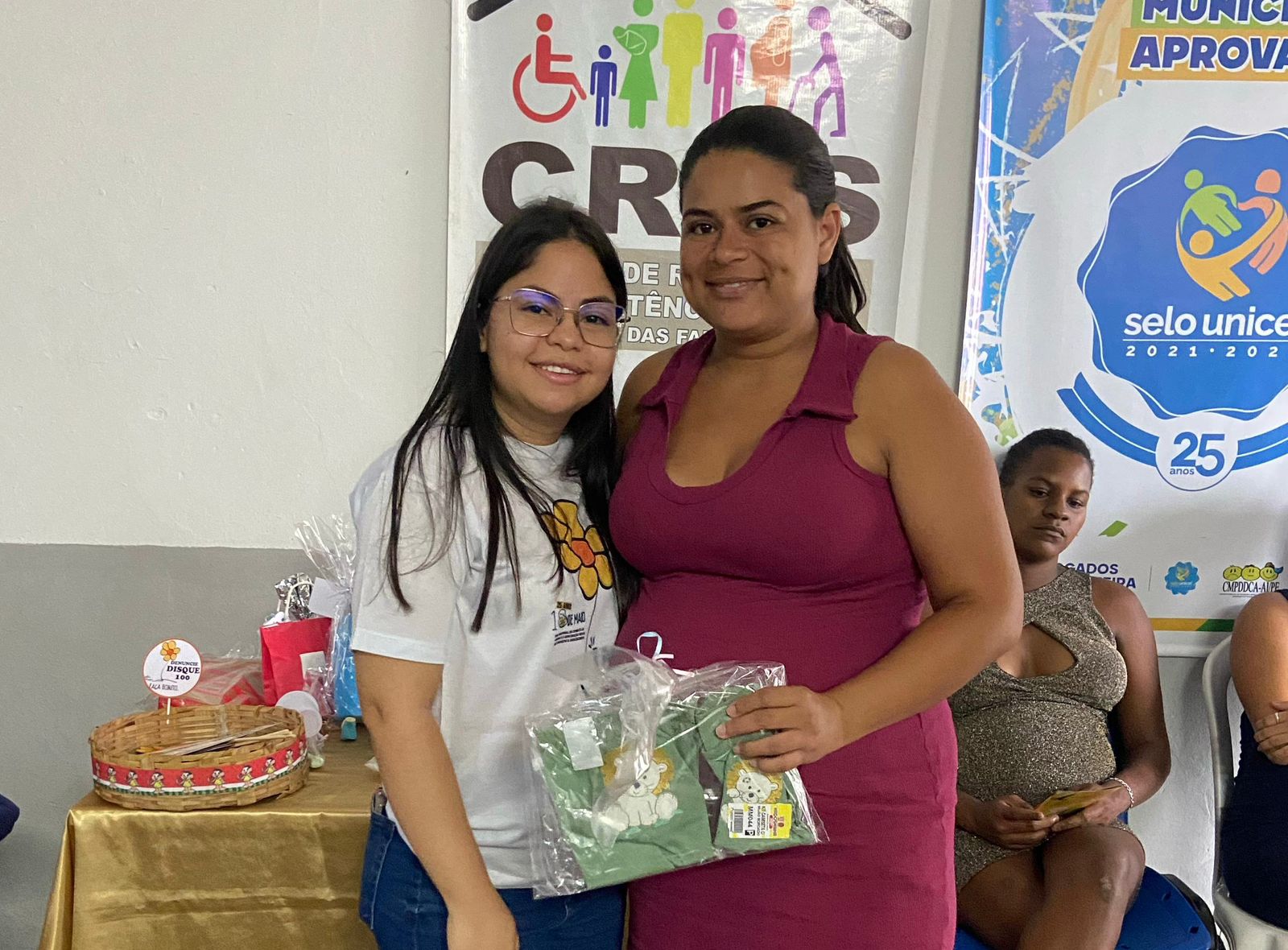 Afogados distribuiu kits enxoval para gestantes