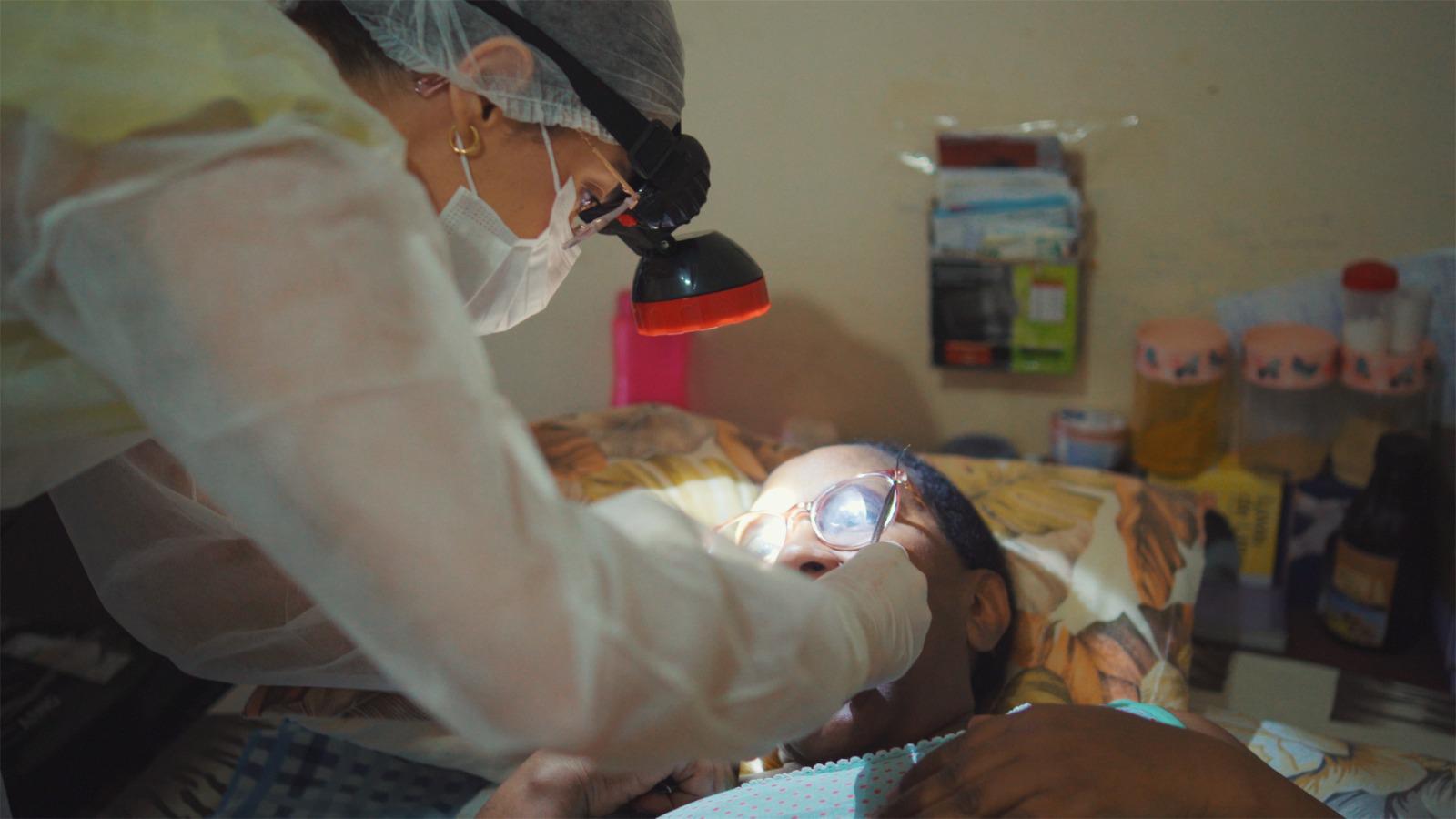 Projeto “Sorriso para Todos” leva atendimento odontológico domiciliar