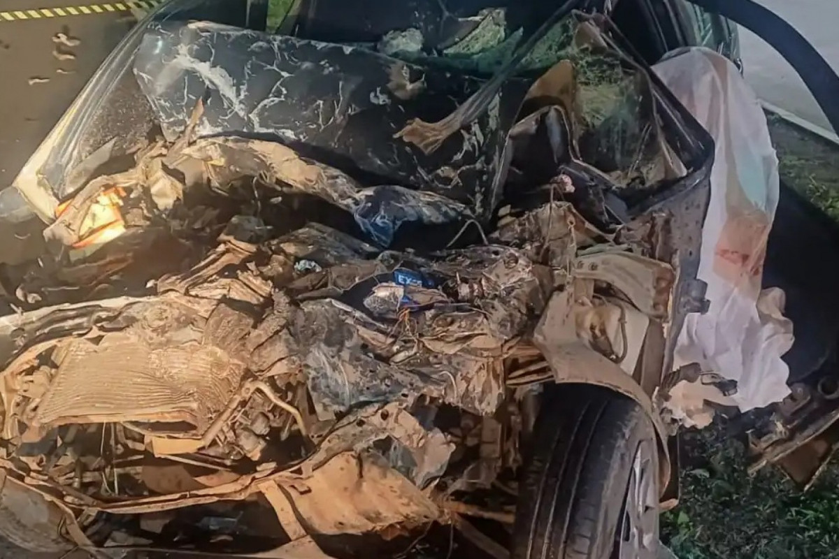 Acidente entre carro e ônibus universitário deixa um morto 1 Acidente entre carro e ônibus com universitários deixa um morto - Foto: Reprodução/Redes sociais
