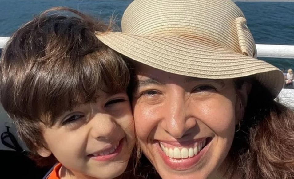 Brasileira é atropelada com o filho no Canadá; menino de 4 anos morreu 1 Brasileira é atropelada com o filho no Canadá; menino de 4 anos morre - Foto: Reprodução/GoFundMe