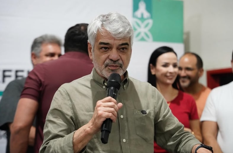 Durante entrega de trator, Márcia diz que Lula tem olhar especial por ST 4 Foto: Reprodução/Instagram @marciaconradolorena