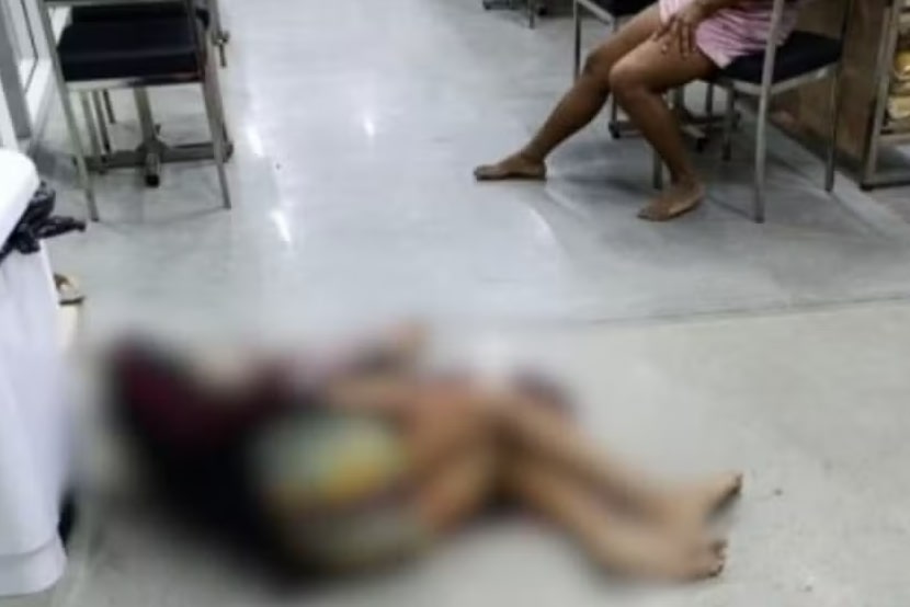 Mulher leva tiro na bunda após esfaquear mulher 1 Mulher leva tiro na bunda após esfaquear mulher em loja - Foto: Reprodução/Whatsapp