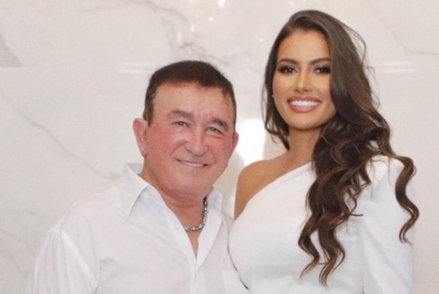 Assessoria de Amado Batista nega suposto fim do casamento 1 Assessoria de Amado Batista nega suposto fim do casamento - Foto: Reprodução/Instagram