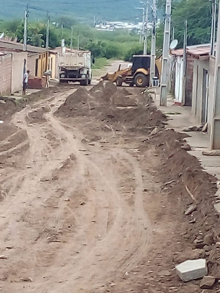 Governo Márcia começa obras de requalificação das ruas do Vila Bela