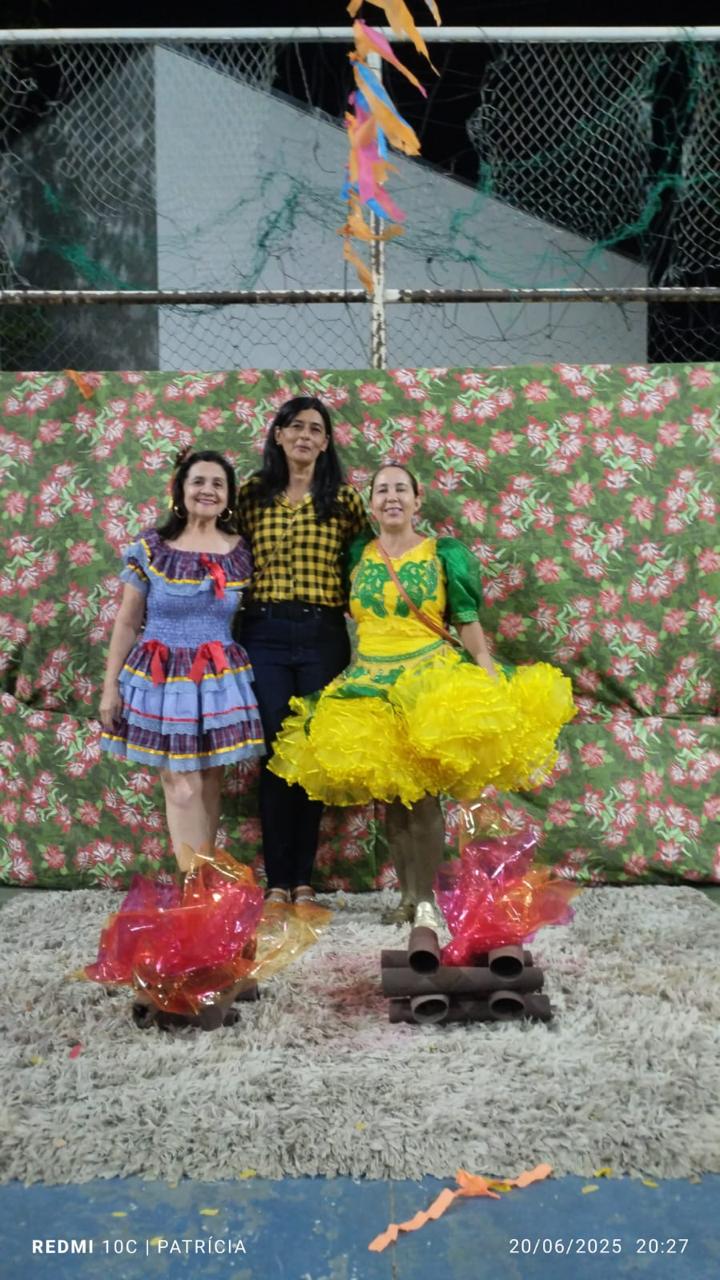Creche Chico Torres celebra cultura junina em Serra Talhada
