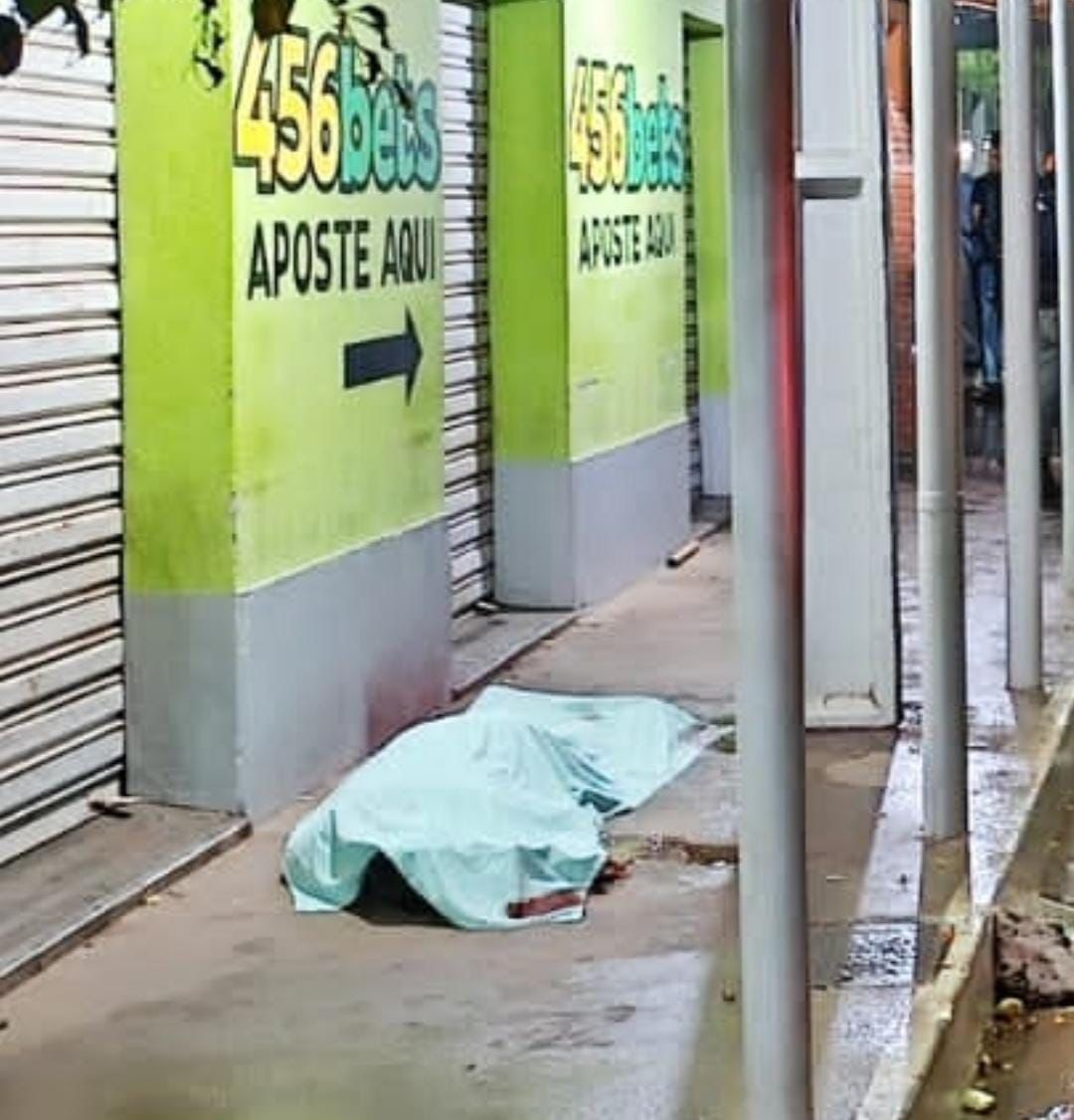 Jovem serra-talhadense, de 28 anos, é morto a tiros em bar neste domingo 1 Jovem serra-talhadense é morto a tiros