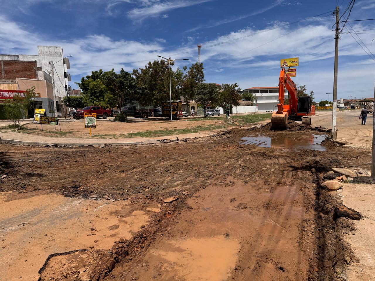 Avenida que vinha dando 'dor de cabeça' ao governo Márcia recebe ação