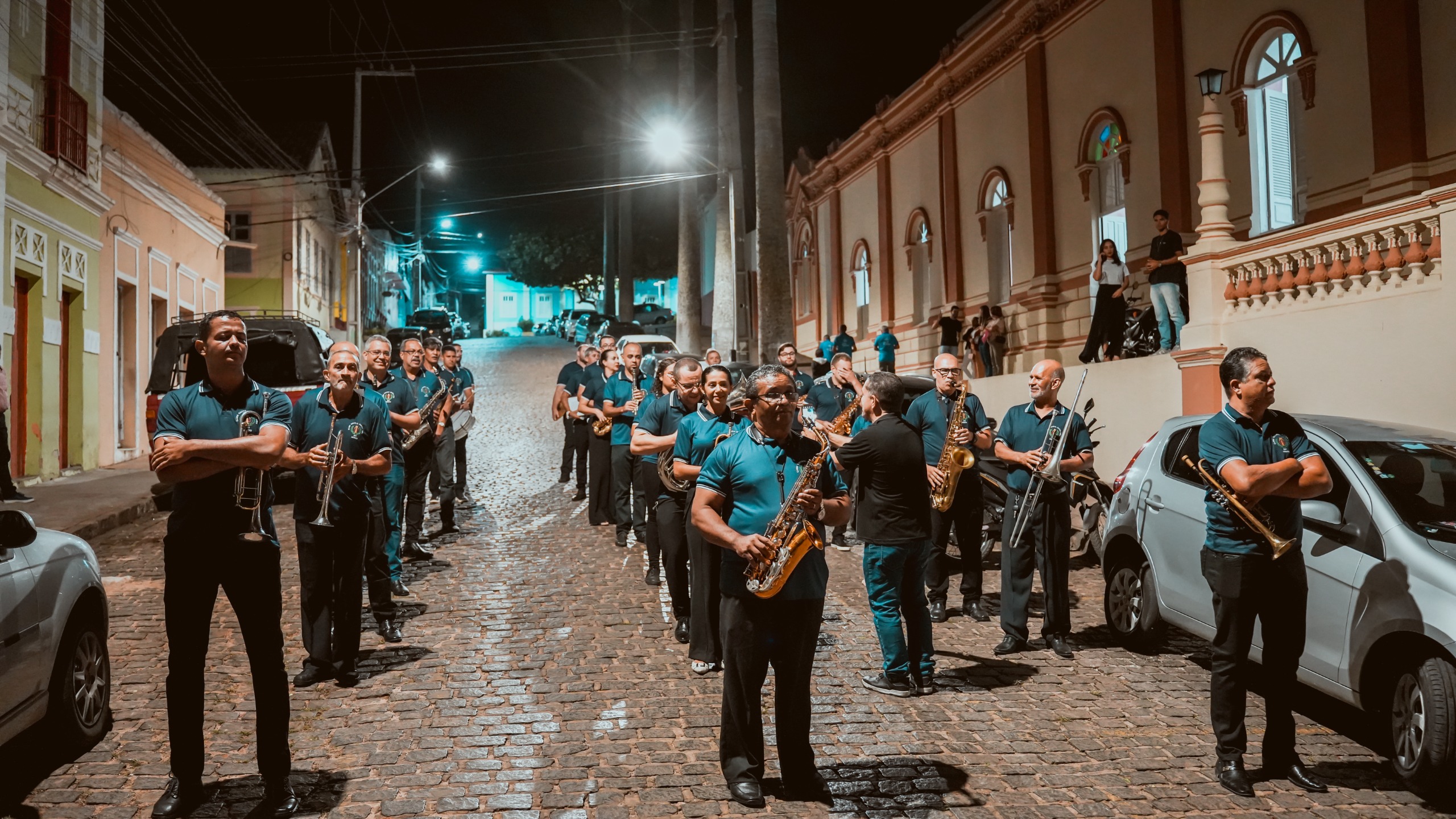 Triunfo celebra 135 anos da Banda Isaías Lima com músicos nas ruas