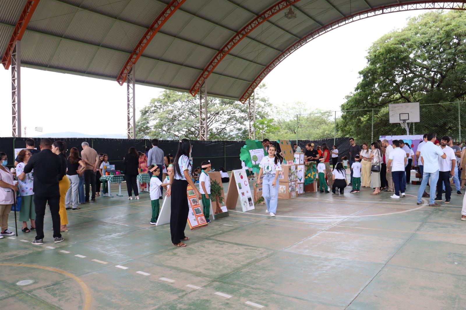Projeto do CFM envolveu pais e alunos no Dia do Meio Ambiente em ST