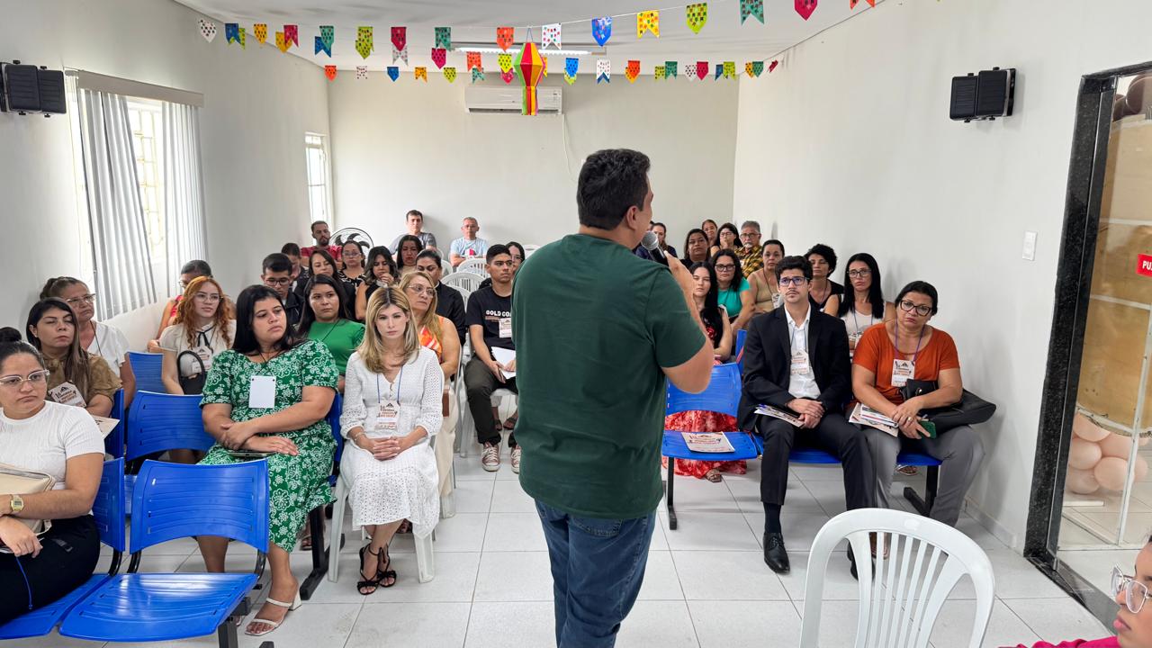 Calumbi realiza 1ª Conferência Municipal das Cidades 1 Calumbi realiza 1ª Conferência Municipal das Cidades - Fotos: Divulgação