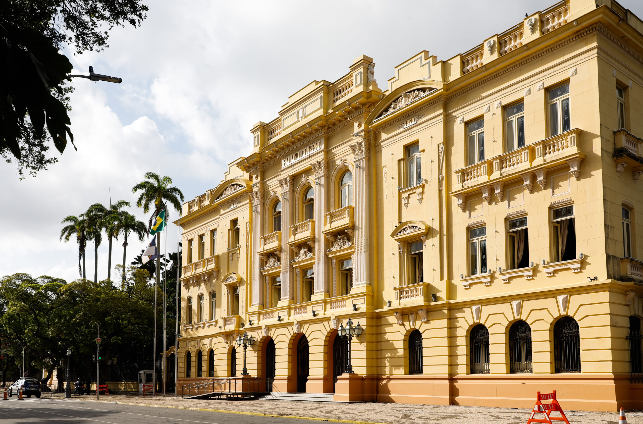 Véspera do São João será ponto facultativo em PE 1 Governo determina ponto facultativo na véspera do São João - Foto: Yacy Ribeiro/ Secom