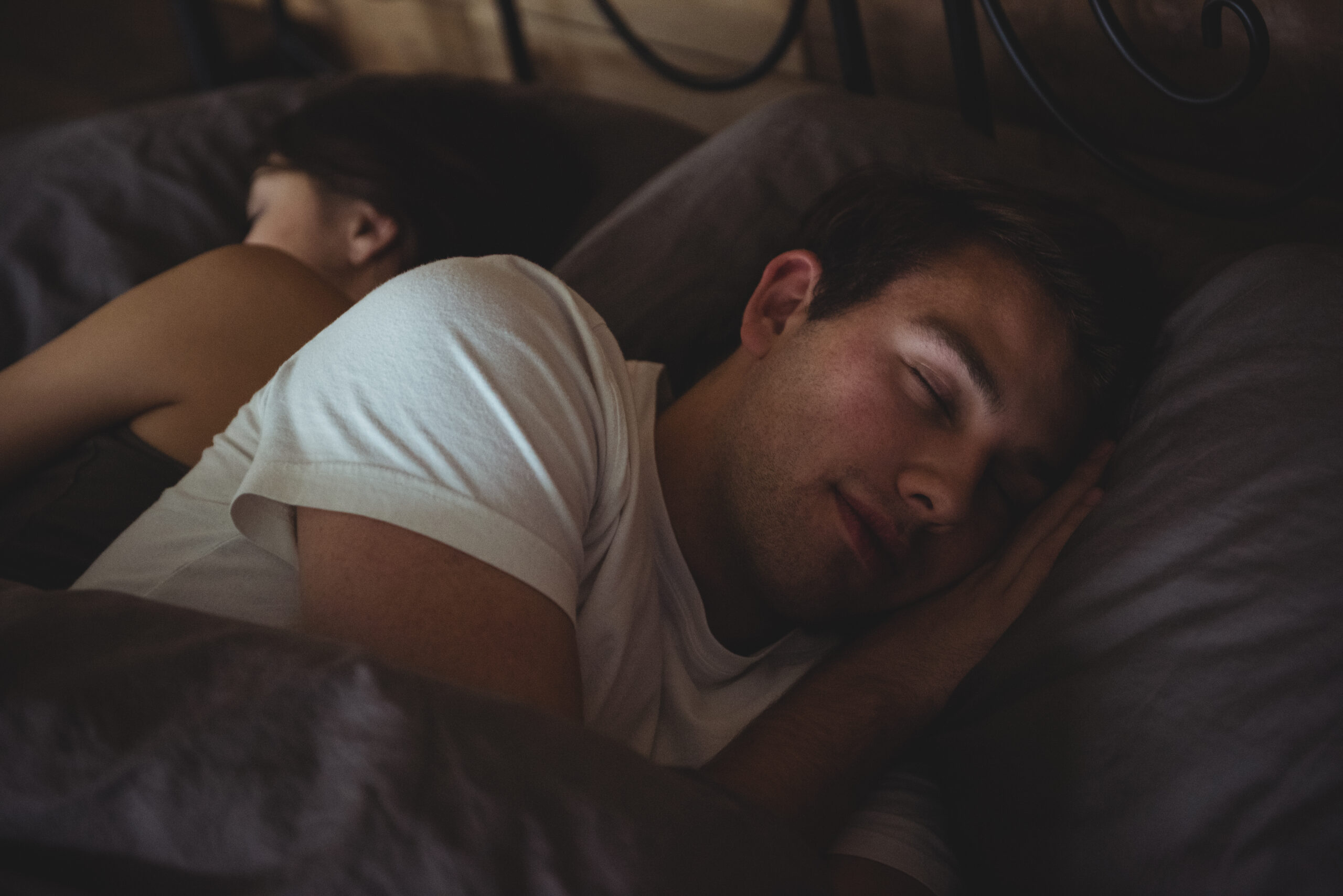 Dormir pouco ou demais faz mal? Veja quantas horas de sono você precisa por dia 1 Dormir pouco ou demais faz mal? Veja quantas horas de sono você precisa por dia - Foto: Freepik