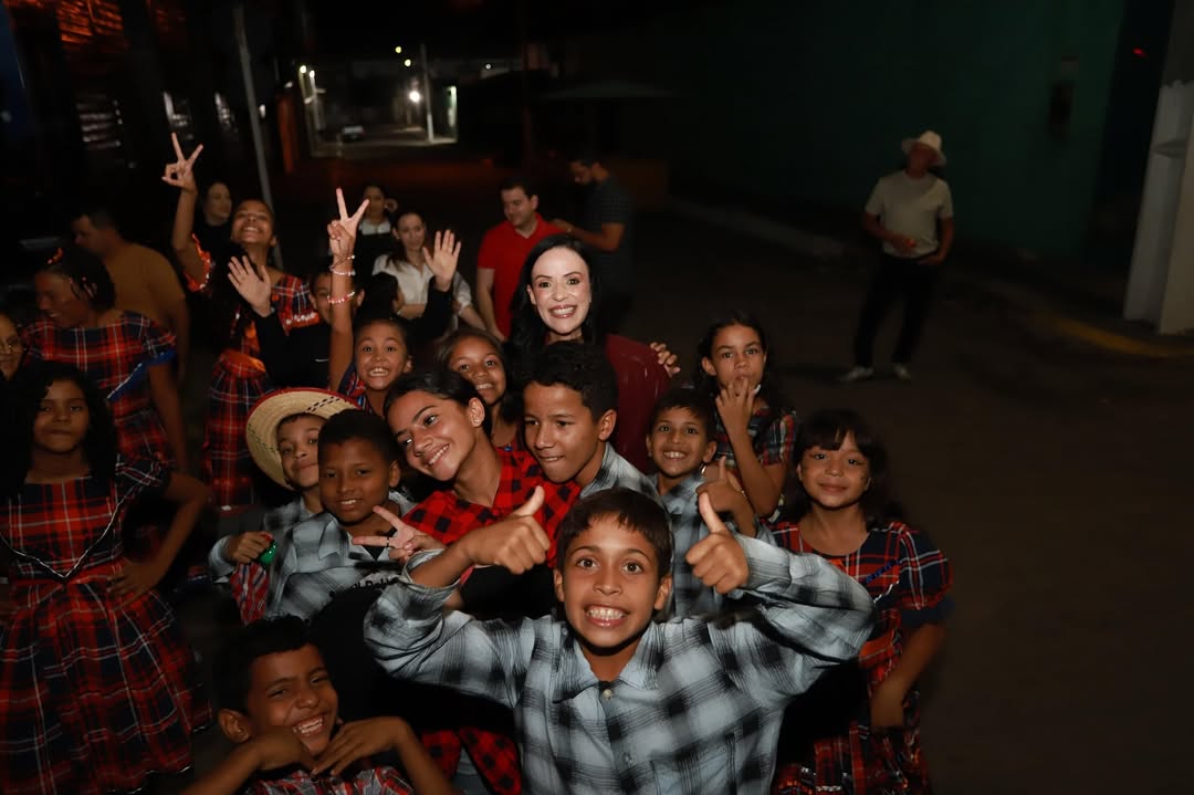 Márcia e equipe abrem festejos em ST no meio das quadrilhas juninas