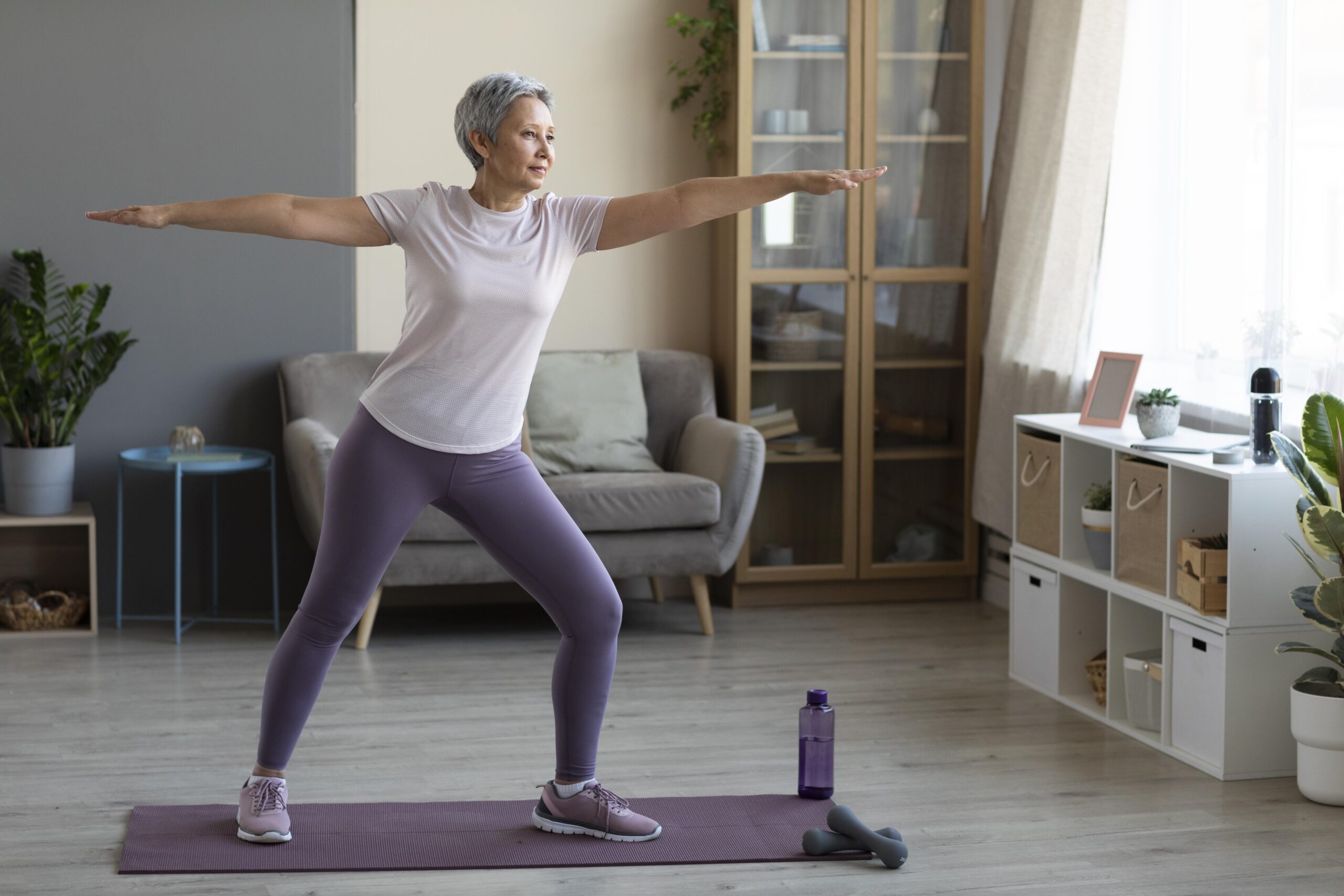 Defina o abdômen após os 60: alimentação e exercícios para manter a massa muscular - Foto: Freepik