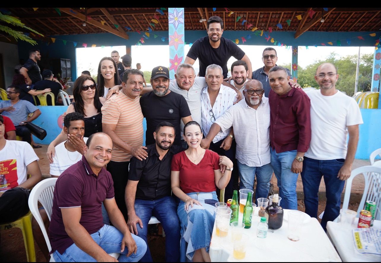 A 'Festa da Vingança' e a formação do 'cercadinho' de Márcia Conrado