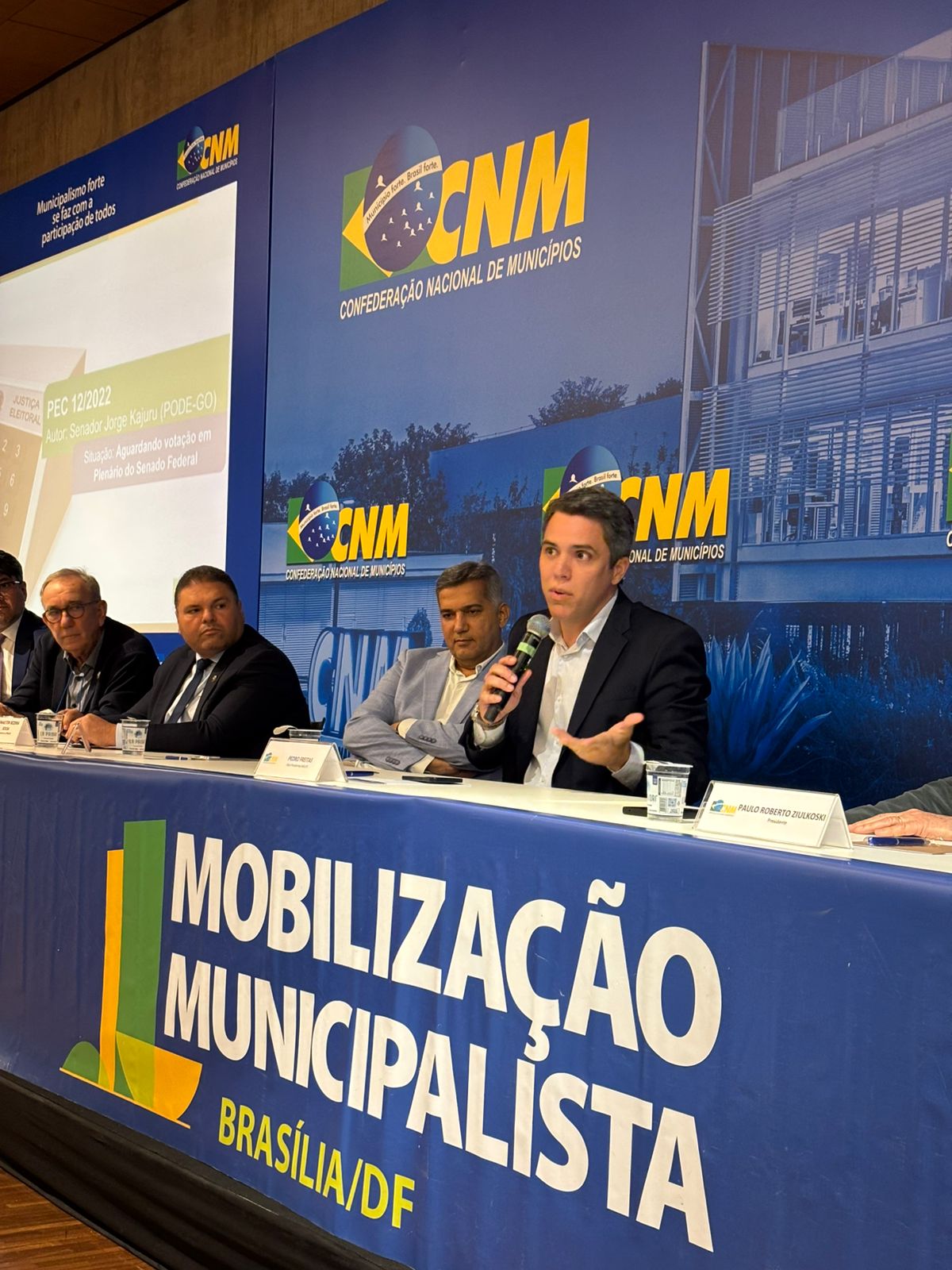 Amupe reforça mobilização nacional em defesa da PEC 66
