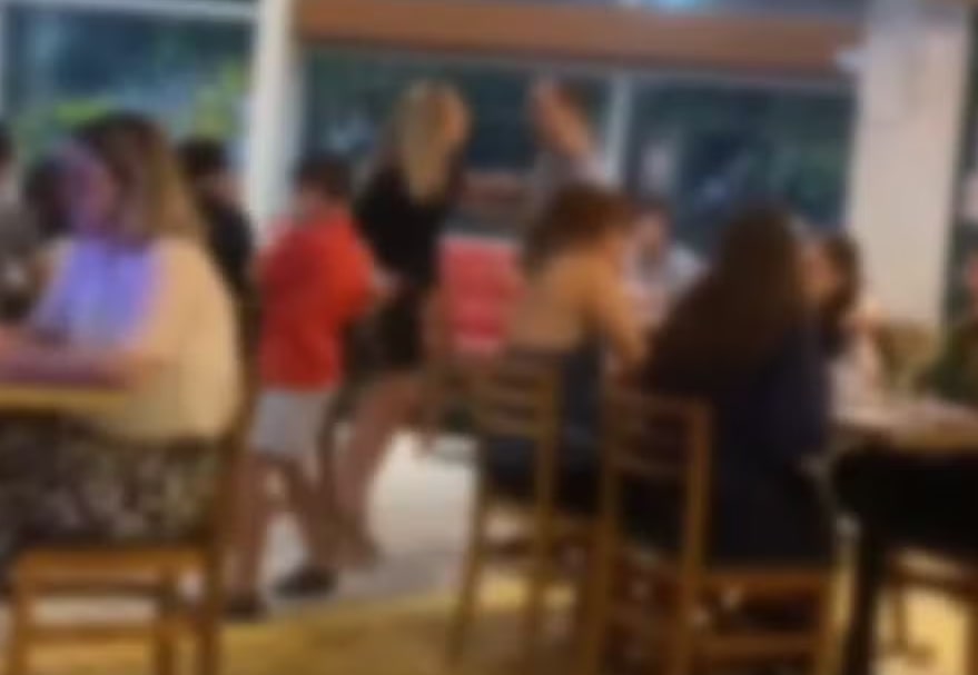 Briga entre ex-casal tem tapas e empurrões em Shopping - Foto: Reprodução/WhatsApp