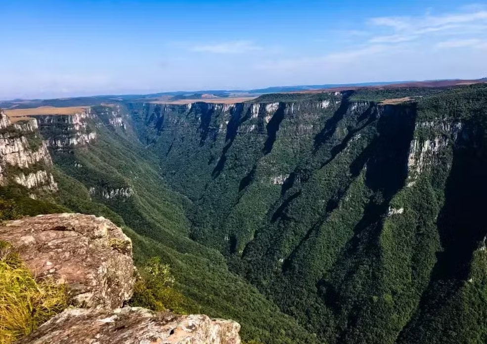 Criança cai do Cânion Fortaleza, no RS, e é encontrada morta após 10 horas - Foto: Prefeitura de Cambará do Sul/Divulgação
