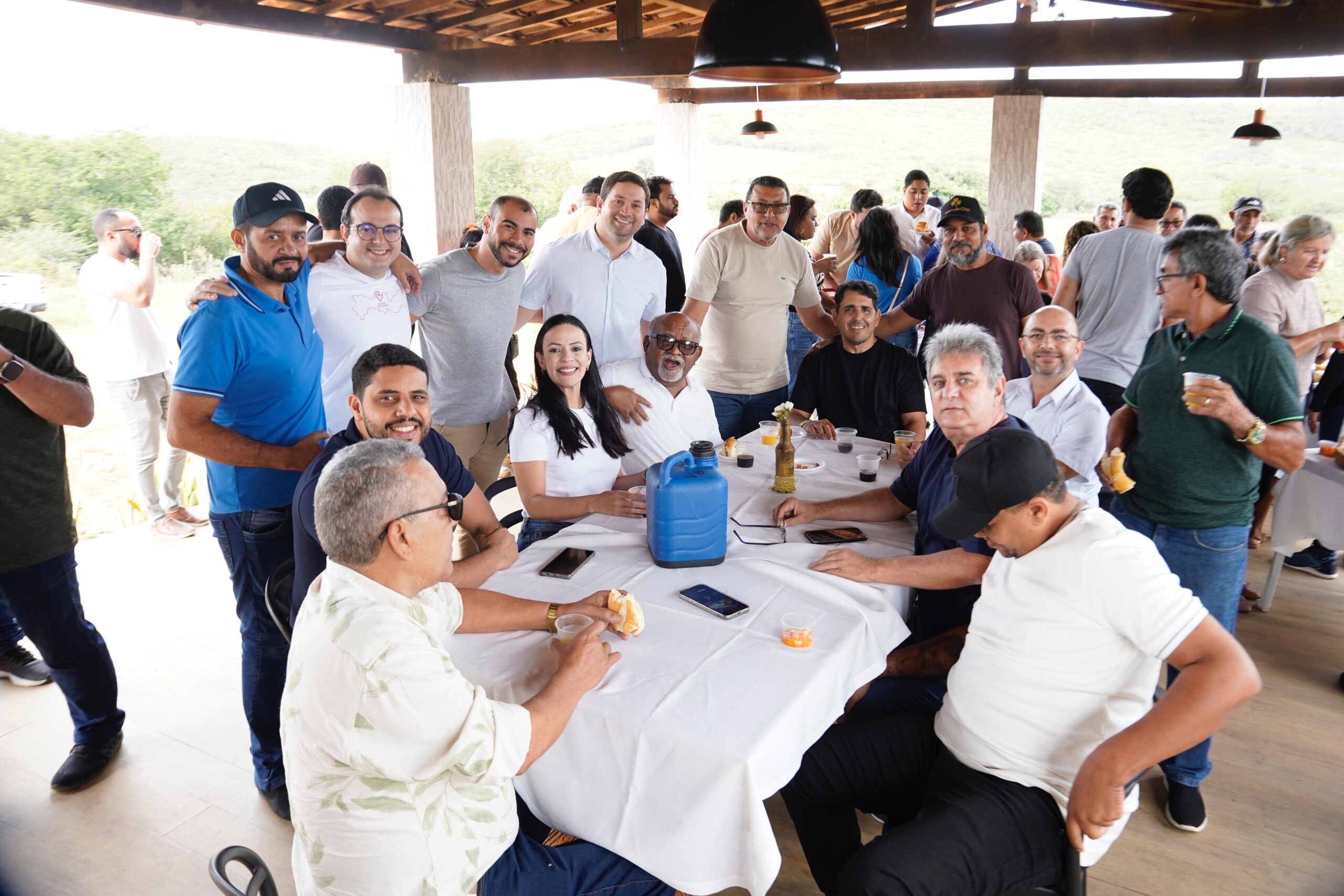 Grupo comemora e sob o comando de Márcia, traça novos planos 1 Grupo comemora e sob o comando de Márcia, traça novos planos