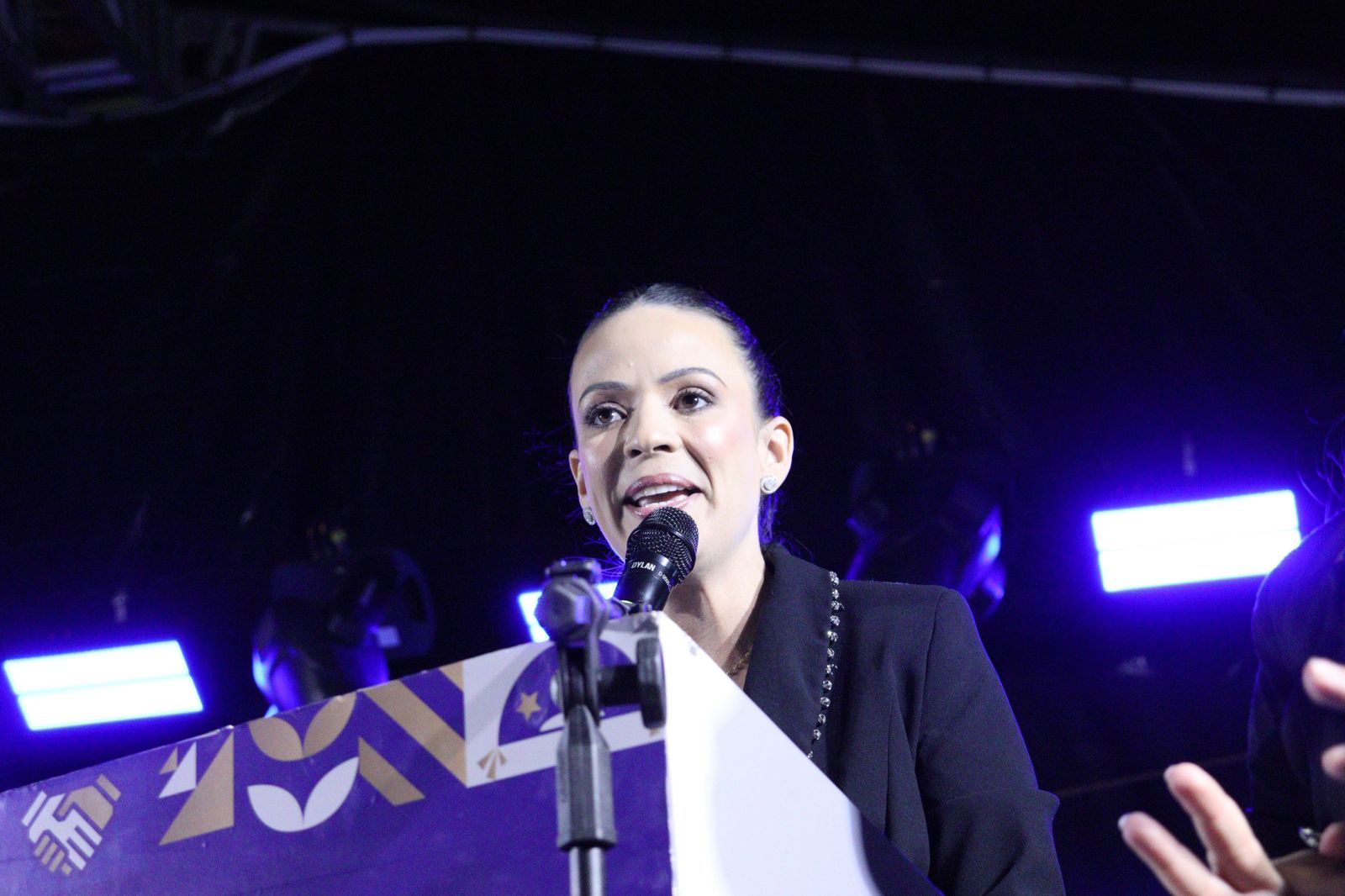 Na ExpoSerra, Márcia faz discurso otimista e diz que luta como uma leoa