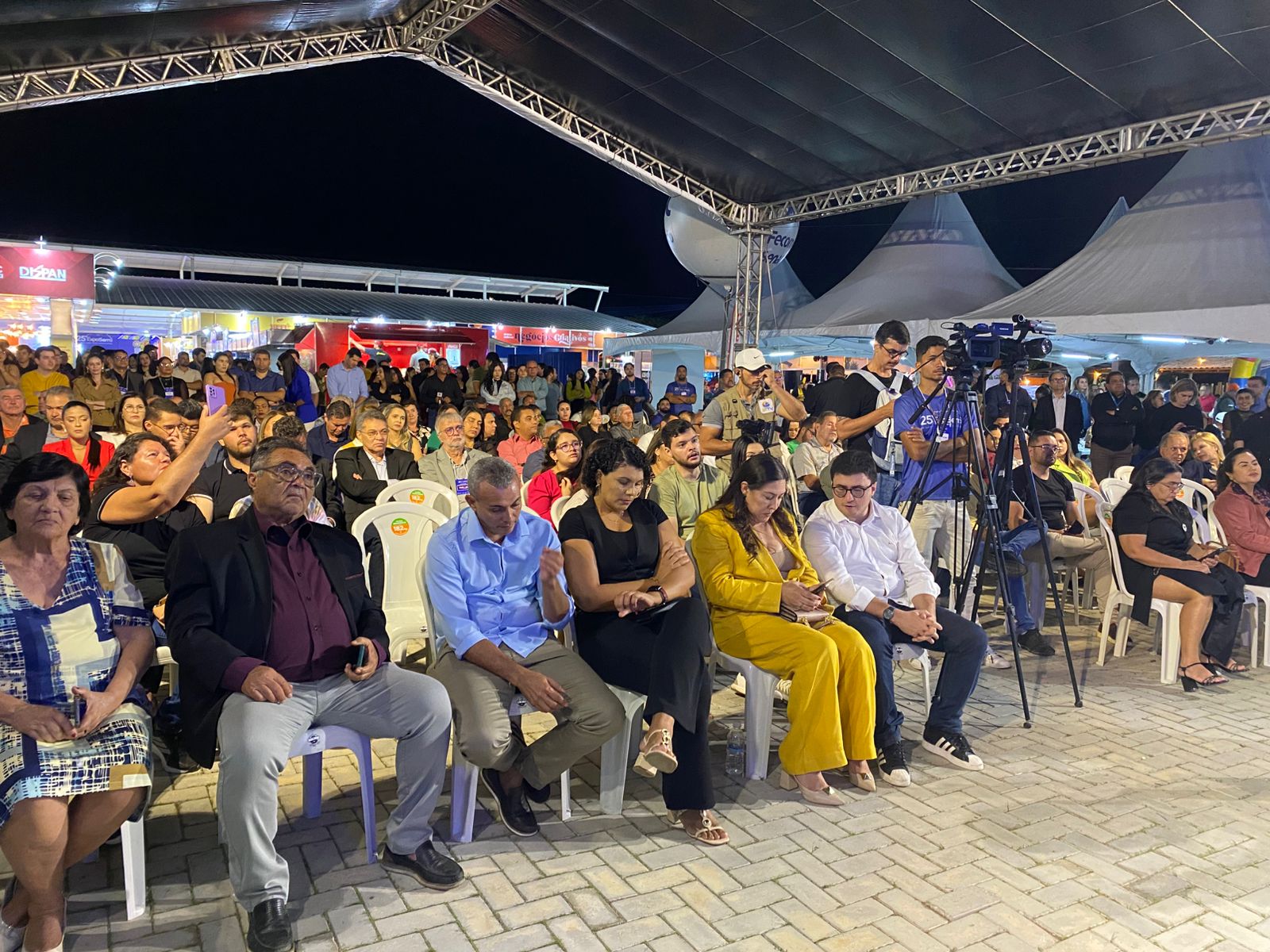 Empresariado e políticos enalteceram grandiosidade da 25ª Exposerra