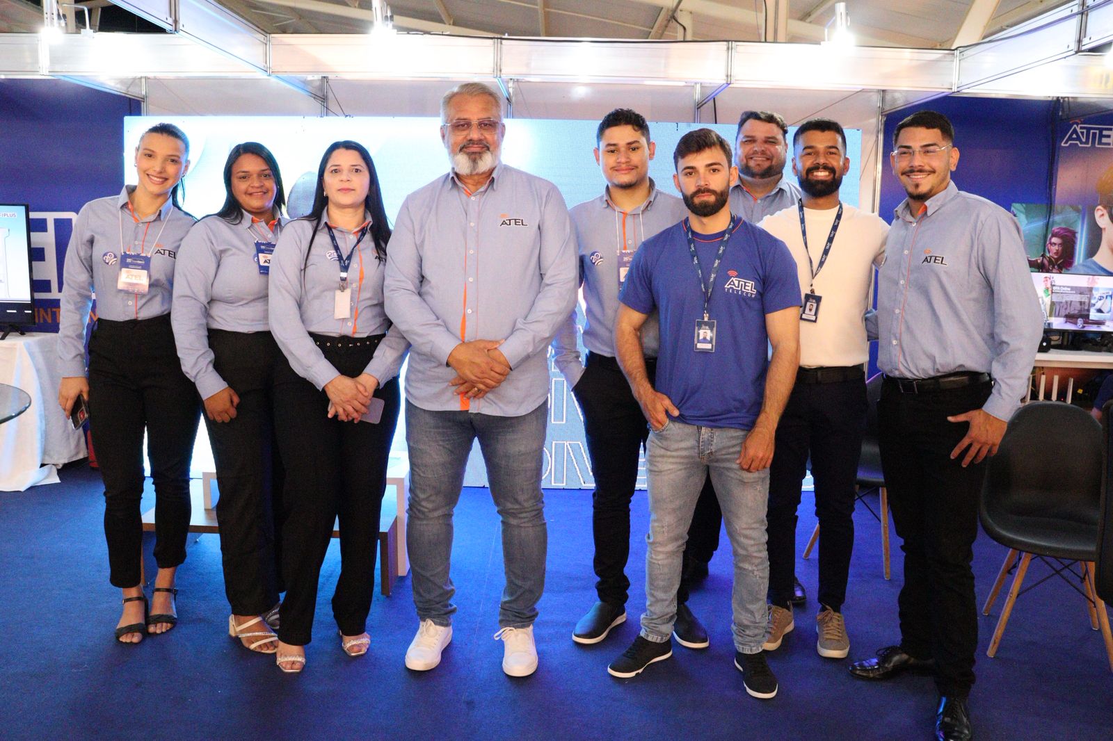 2ª noite da ExpoSerra com estandes cheios, muito forró e resenha em ST