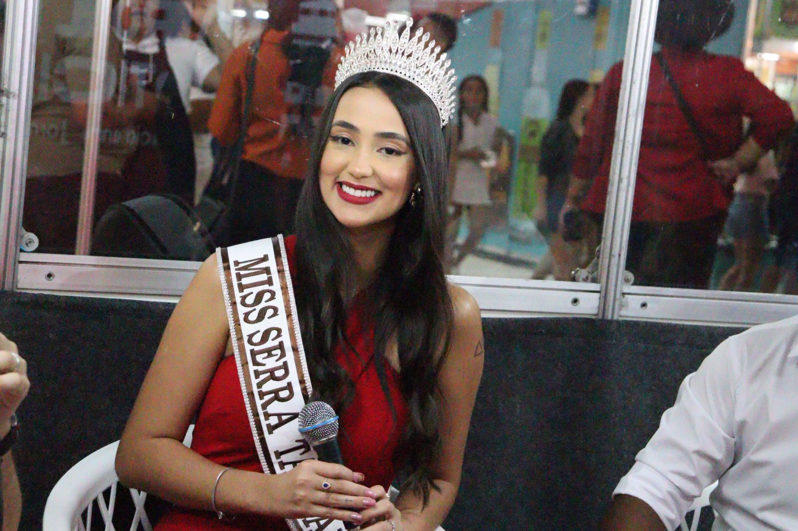 Farol recebe carinho, aplausos e apoio dos leitores na 25° Exposerra