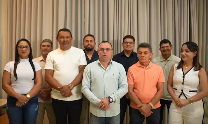 Dr. Ismael e o grupo político 