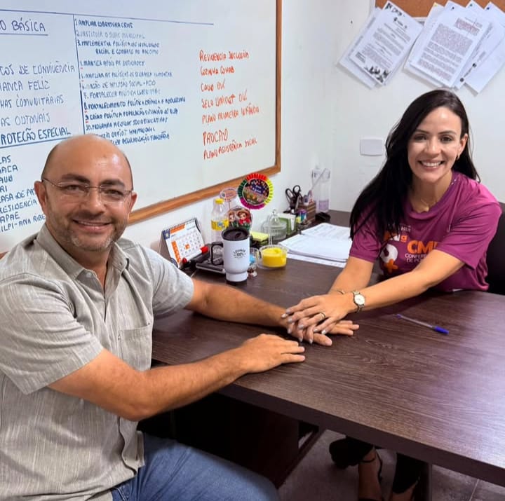 Após críticas, André Maio sela aliança com Márcia e agora é só elogios 1 Foto: Reprodução