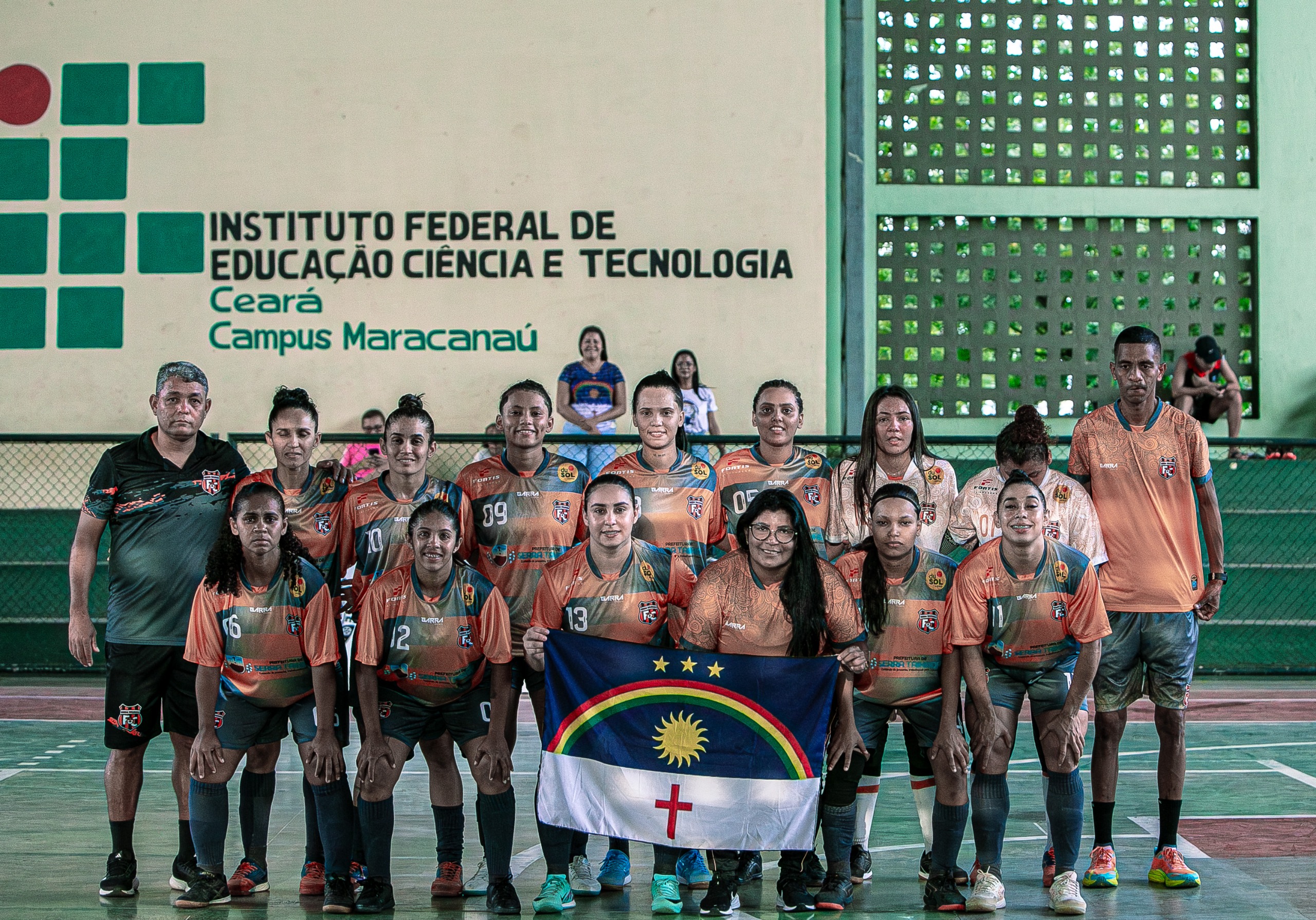 Seleção Feminina de Futsal de ST se prepara para competição nacional
