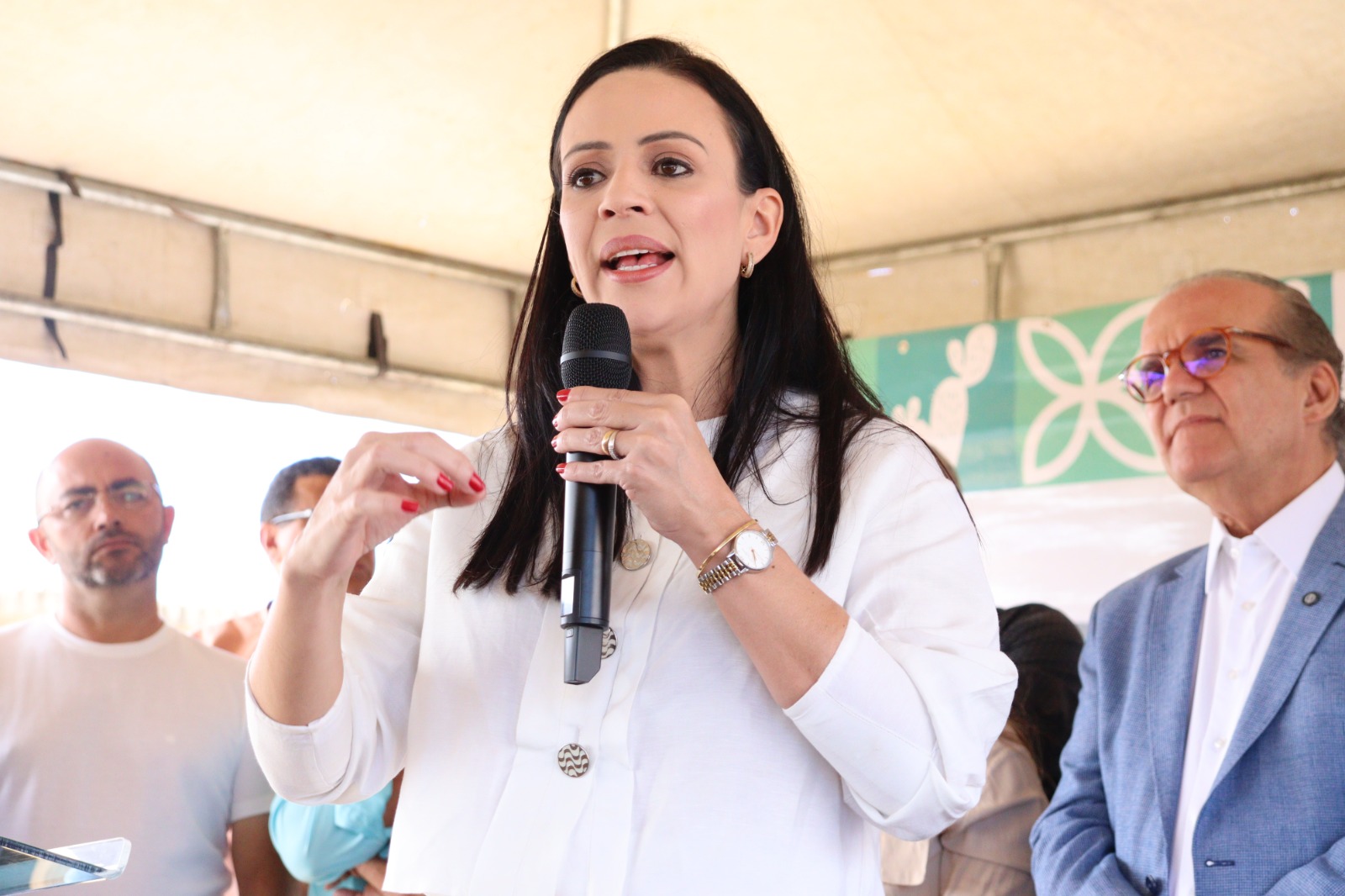 Márcia destrava etapa do Anel Viário e comemora apoio de aliados