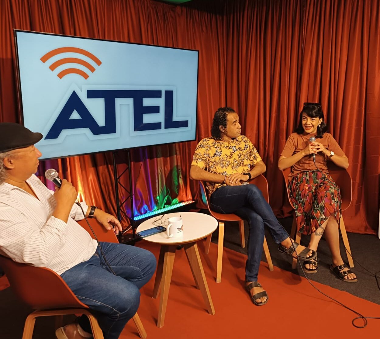 Cerca de 7 mil pessoas aplaudiram o Massacre de Angico em Serra Talhada 1 Fotos: Lais Gomes/Farol de Notícias