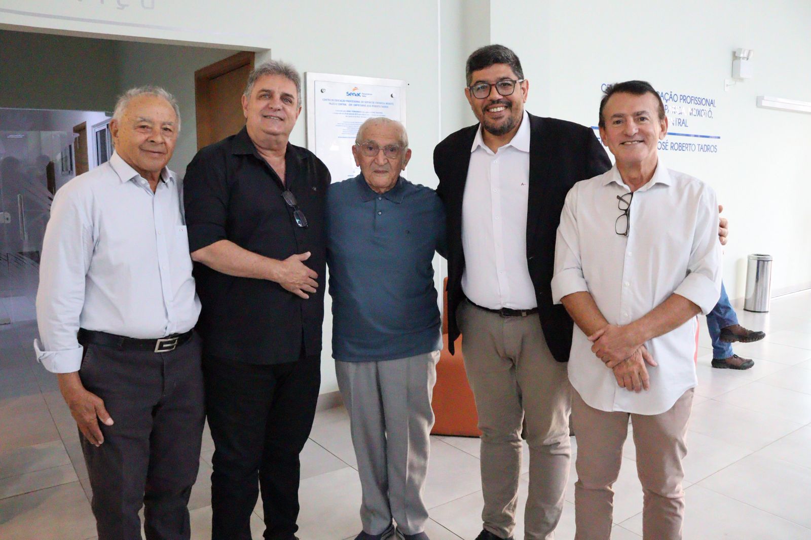 Márcia não foi recepcionar Raquel Lyra e escala Faeca Melo para as honras 1 Márcia não foi recepcionar Raquel Lyra e escala Faeca Melo para as honras