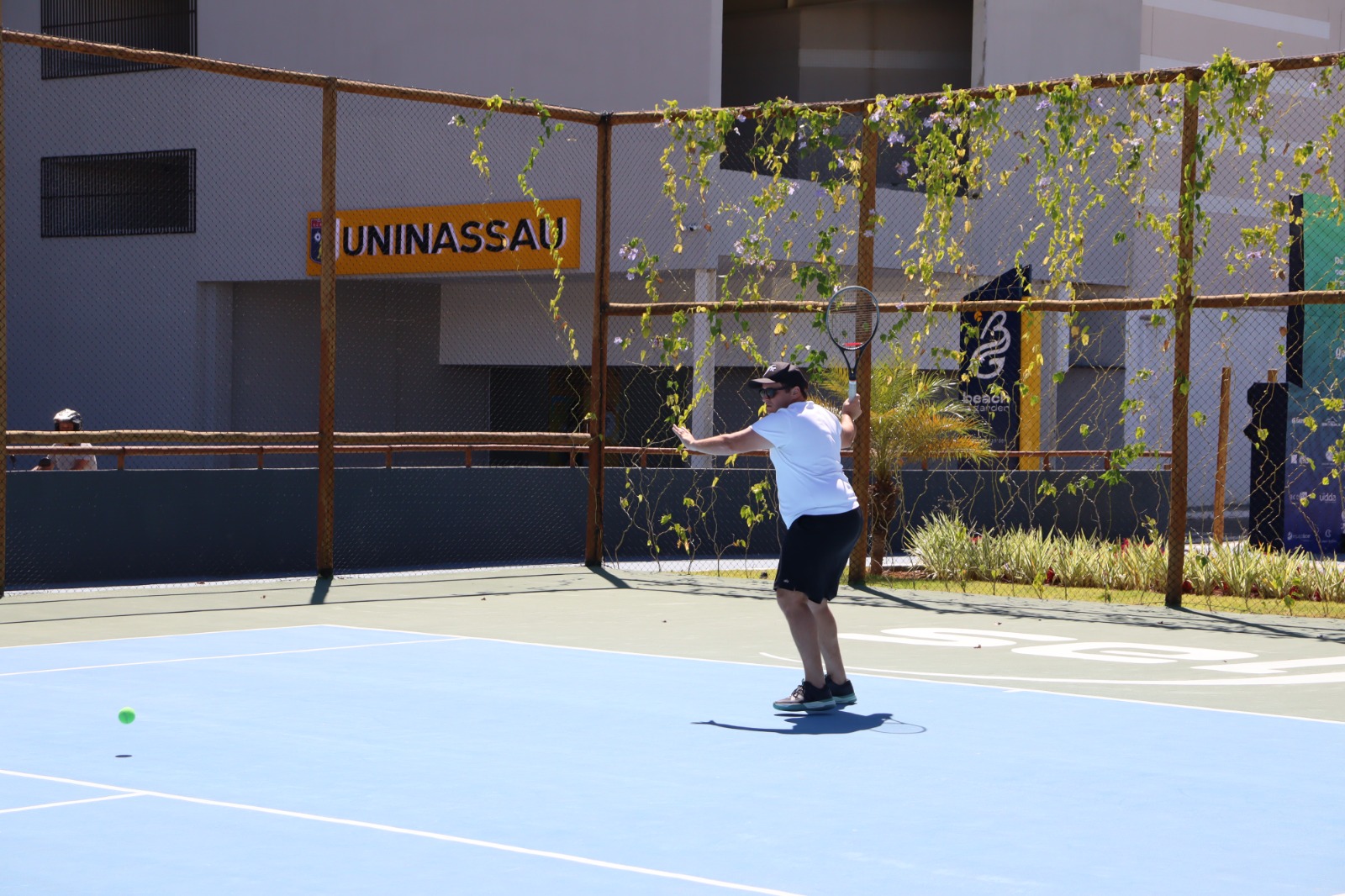 Beach'n Garden reúne atletas de todas as idades no 1º Open de Beach Tennis