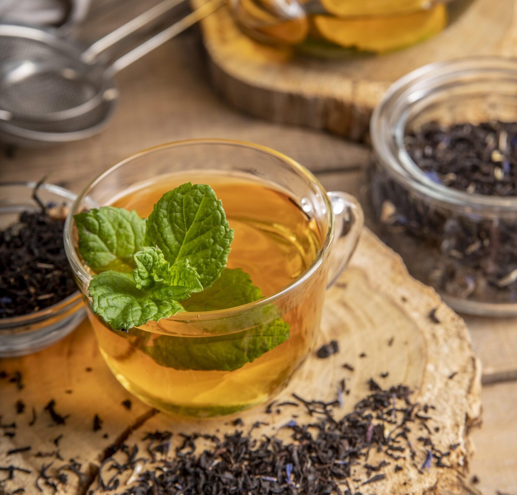 Chá oferece benefícios anti-inflamatórios e cicatrizantes; saiba qual é 1 Chá oferece benefícios anti-inflamatórios e cicatrizantes - Foto: Freepik