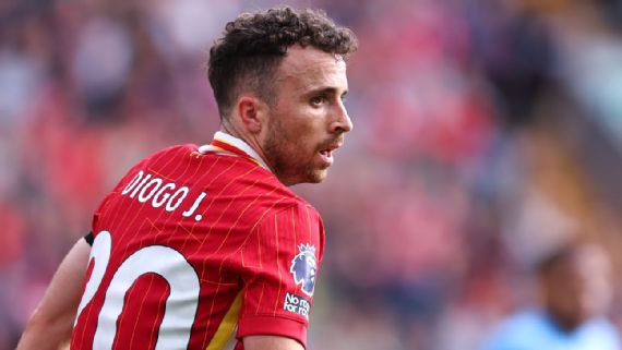 Liverpool presta homenagem e aposenta camisa 20 de Diogo Jota 1 Diogo Jota era o camisa 20 do Liverpool Getty Images