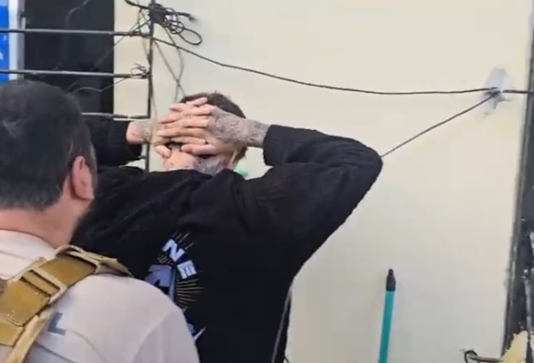 Polícia prende homem suspeito de ameaçar youtuber Felca 1 polícia prende homem suspeito de ameaçar youtuber Felca - Foto: Reprodução