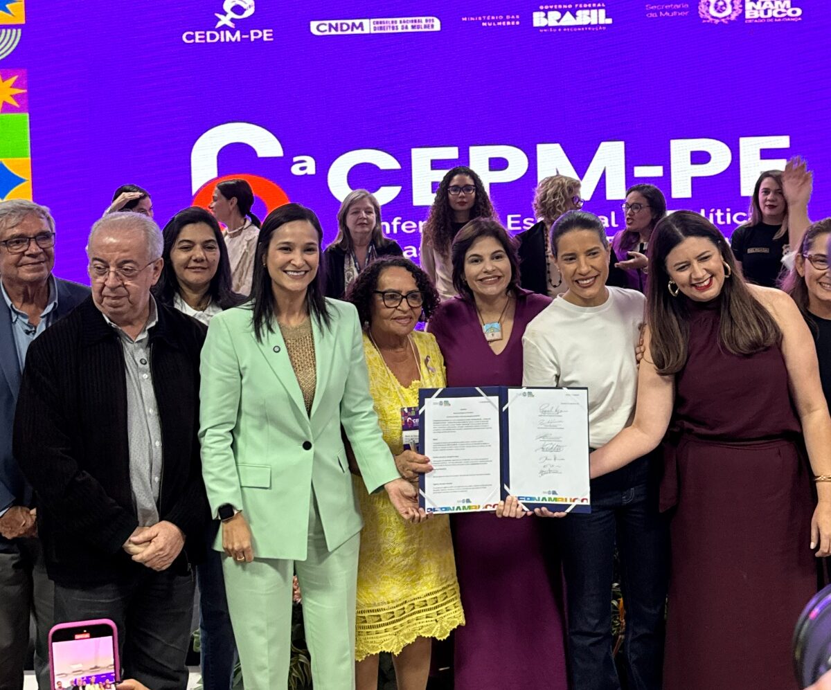 Ingrid assina convênio em prol das mulheres de PE 1 Ingrid assina convênio em prol das mulheres pernambucanas - Foto: OAB-PE