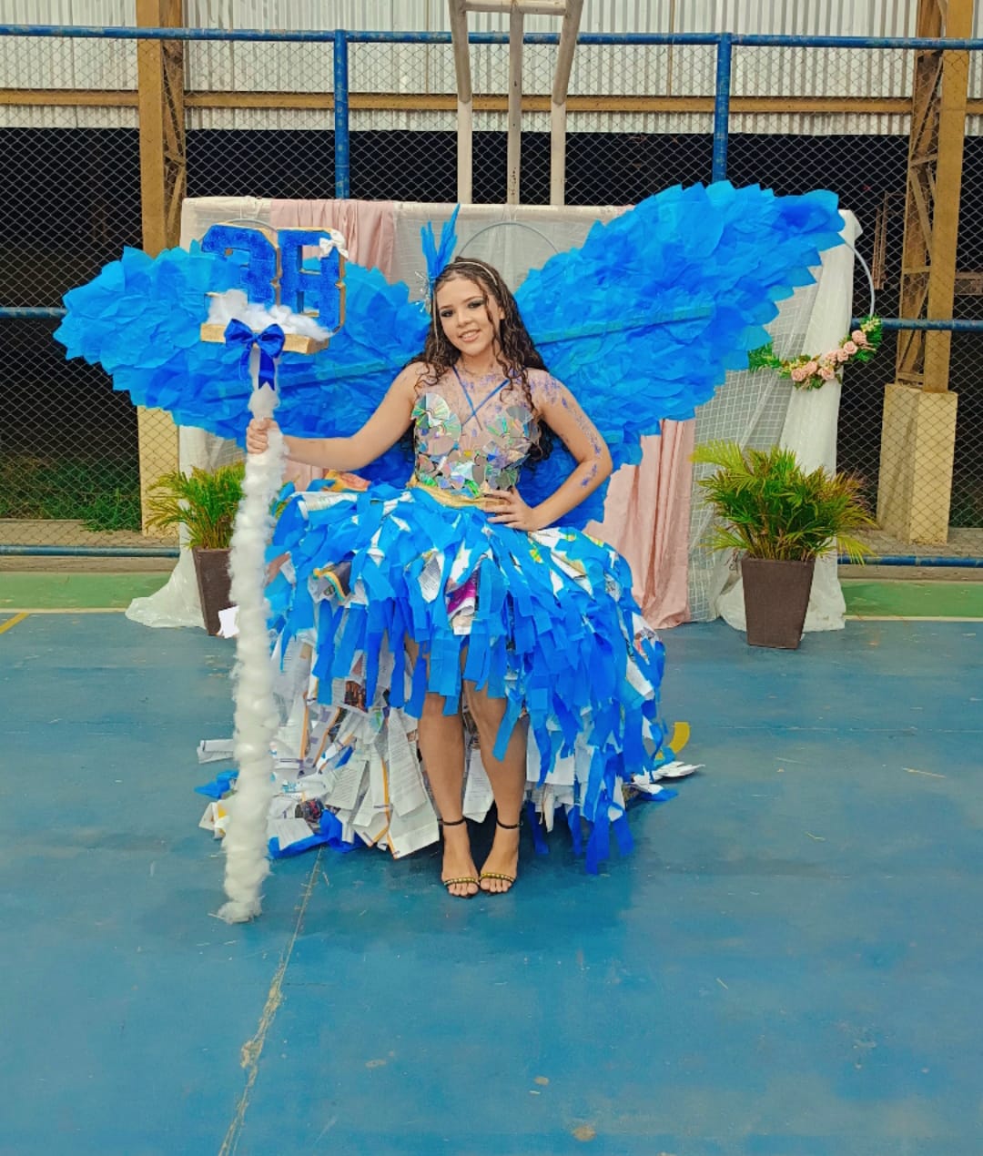 Escola realiza Desfile Ecológico com roupas recicladas em ST