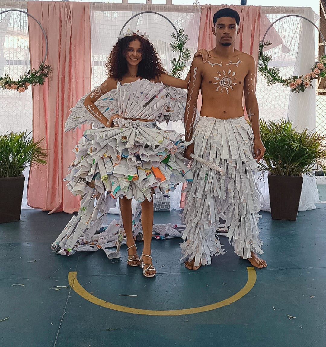 Escola realiza desfile ecológico 