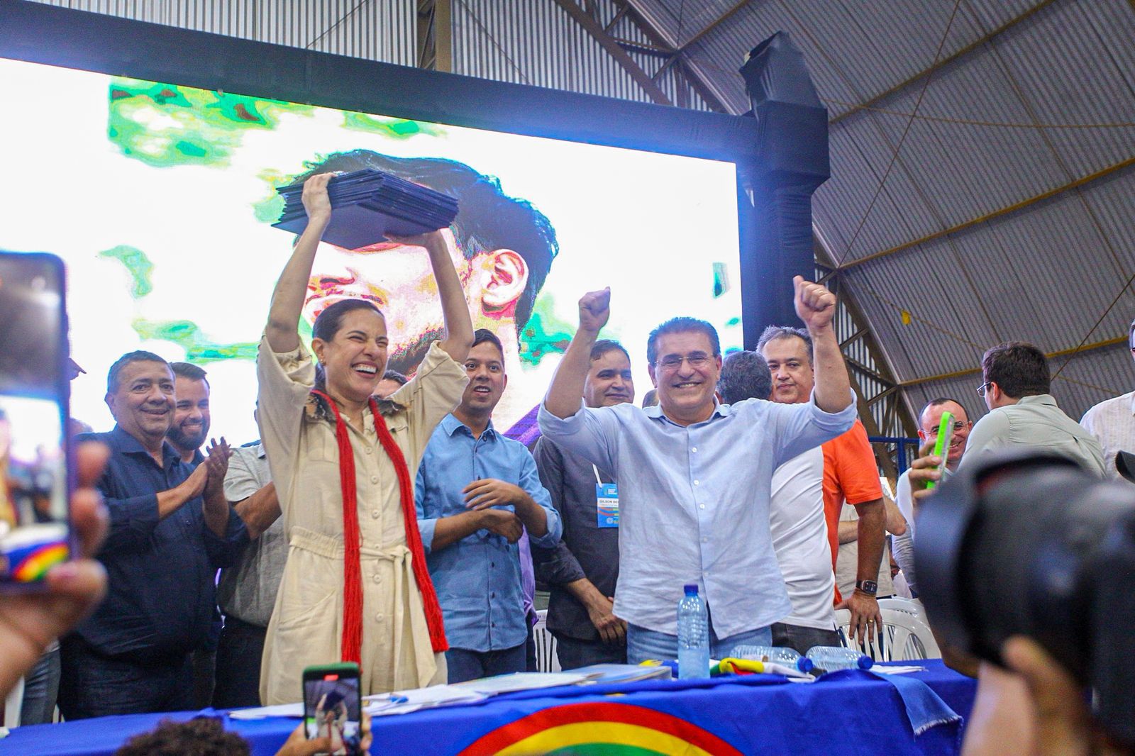 Com Duque, Raquel assina autorização para o IML e maternidade em ST 1 Duque e Raquel