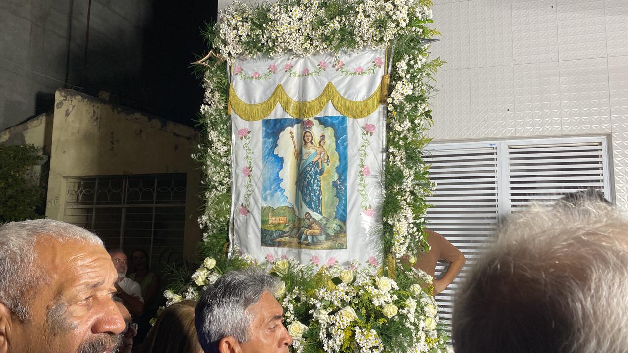 Emoção e fé marcaram a abertura da festa de N.Sª da Penha em ST