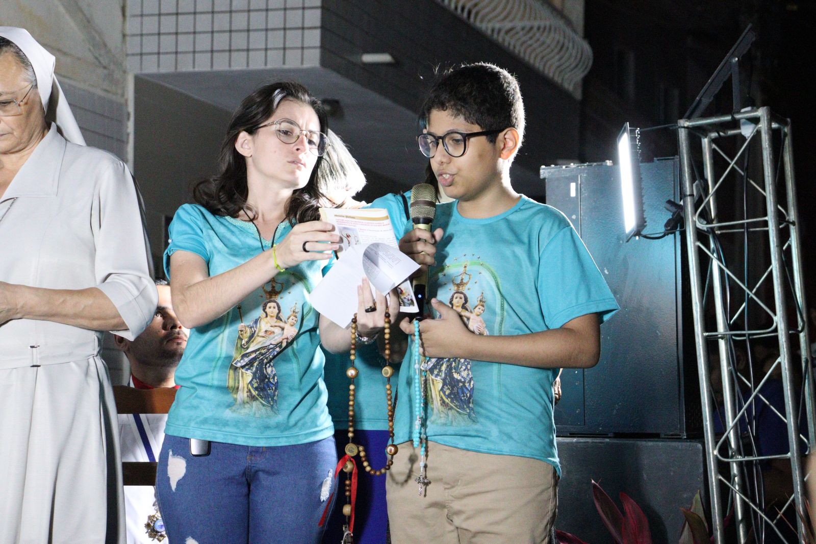 Emoção e fé marcaram a abertura da festa de N.Sª da Penha em ST