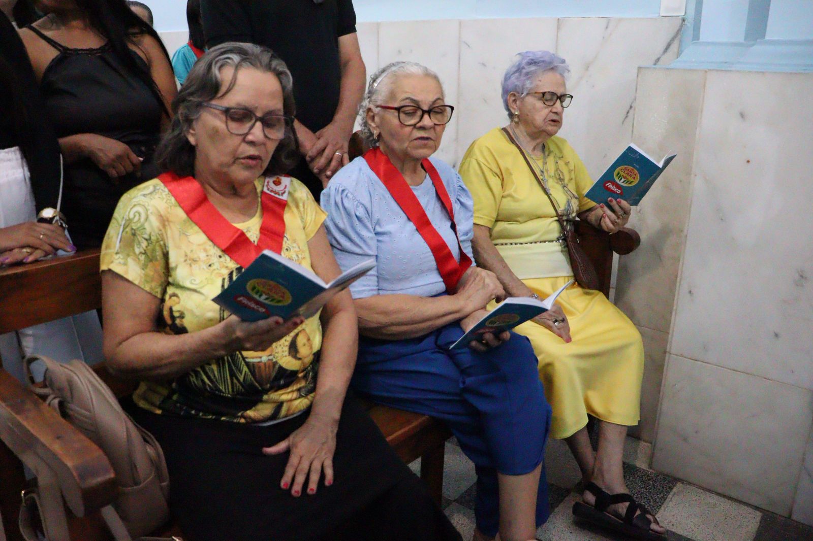 Artistas trazem alegria e descontração à Praça Sérgio Magalhães em ST