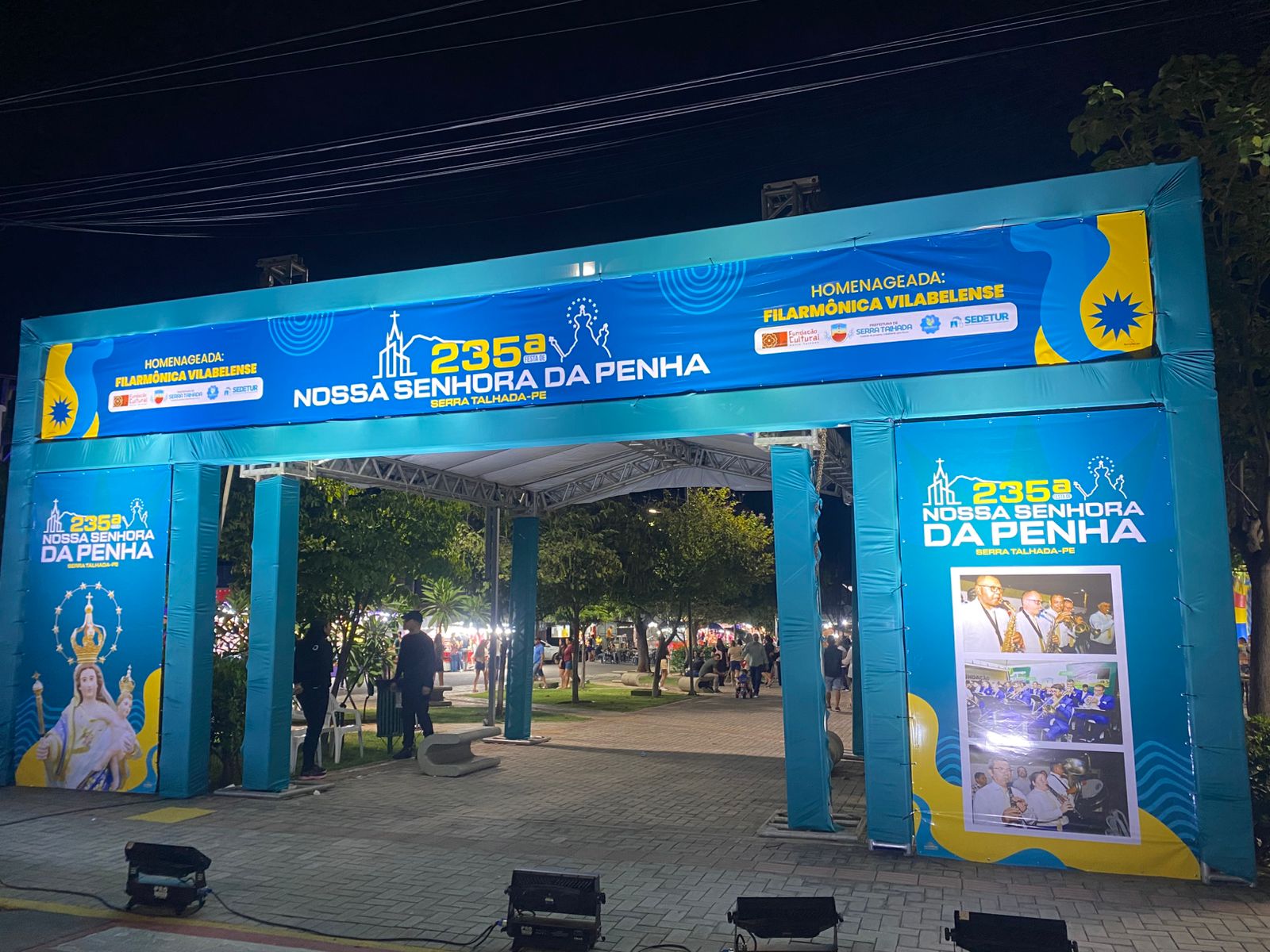 Artistas trazem alegria e descontração à Praça Sérgio Magalhães em ST