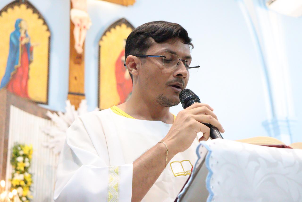 Emoção marcou show de banda de rock católico na Sérgio Magalhães