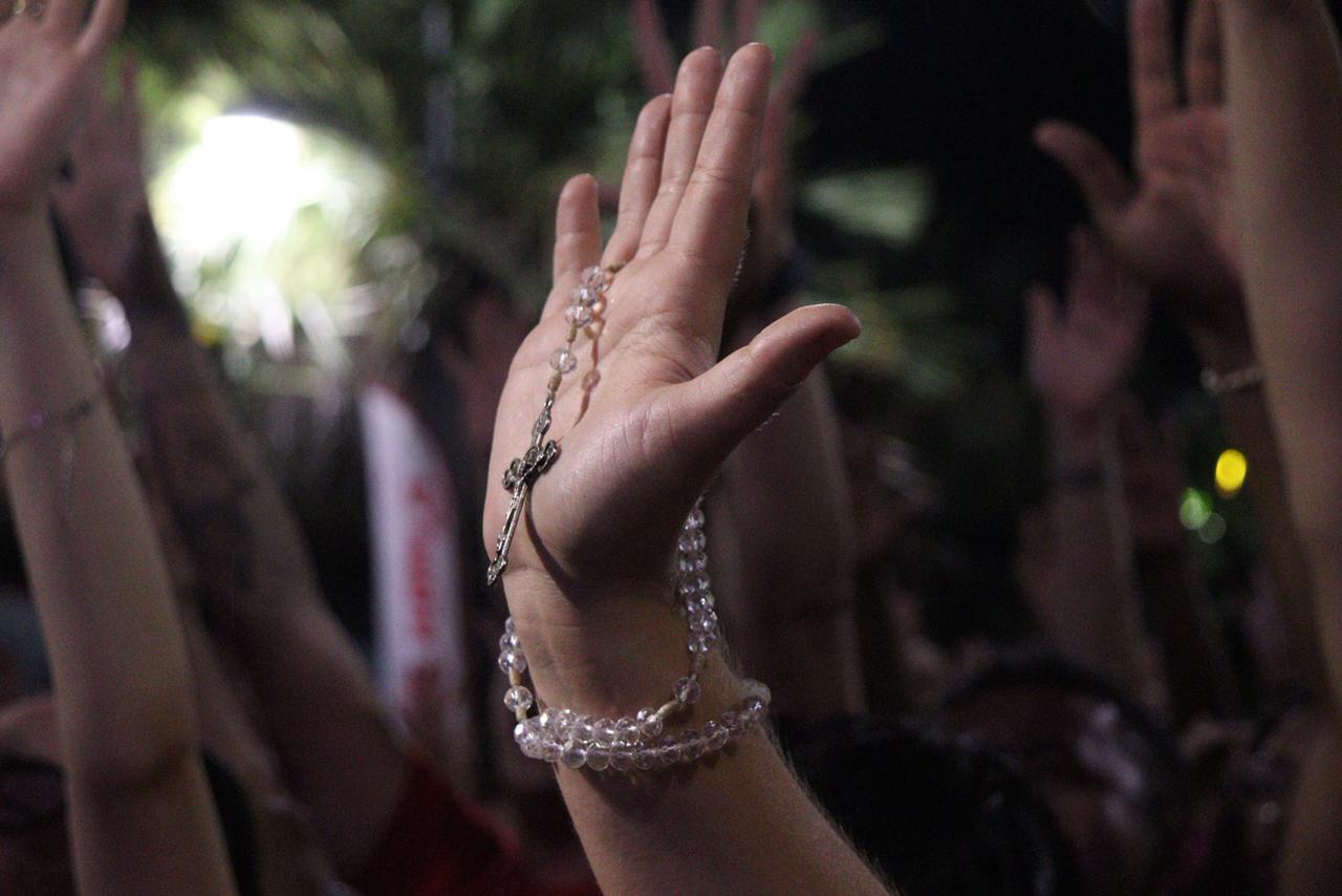 Emoção marcou show de banda de rock católico na Sérgio Magalhães